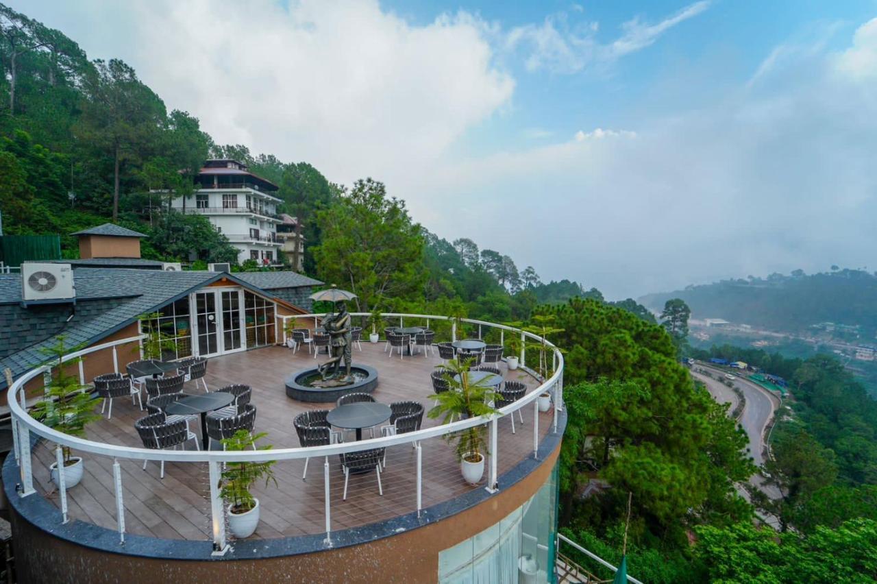 Anantam Resort & Spa Kasauli Exteriör bild