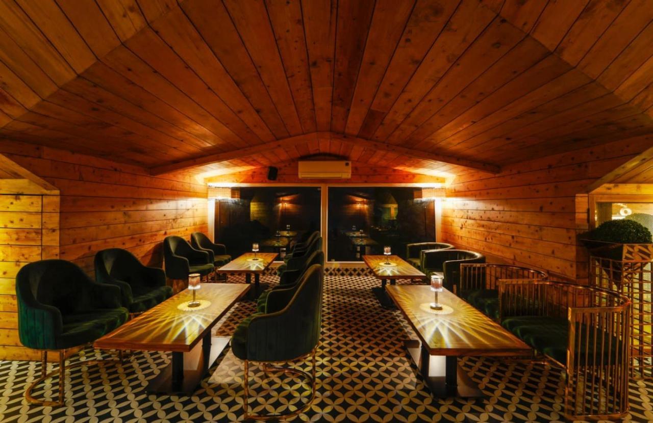 Anantam Resort & Spa Kasauli Exteriör bild