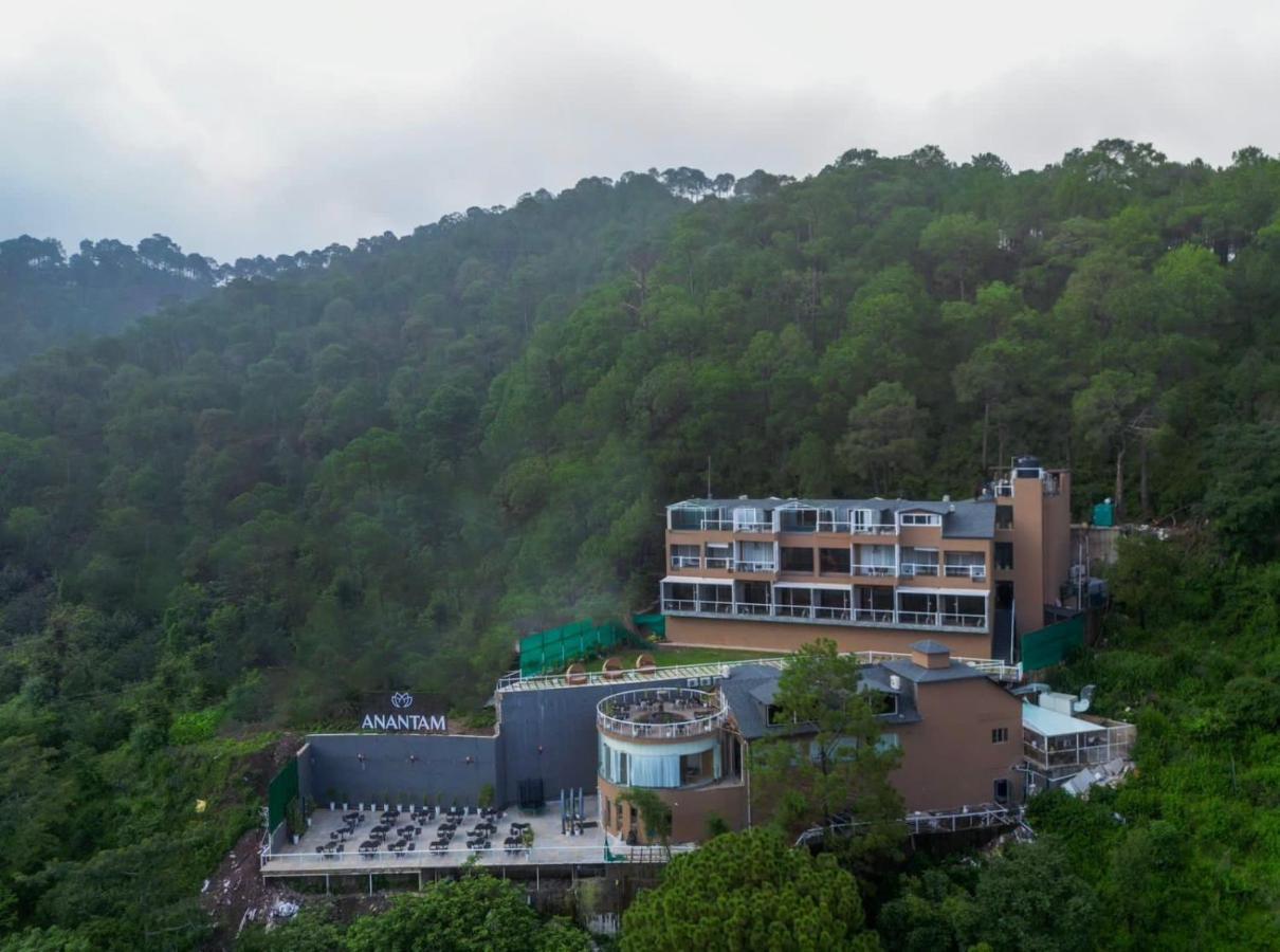 Anantam Resort & Spa Kasauli Exteriör bild