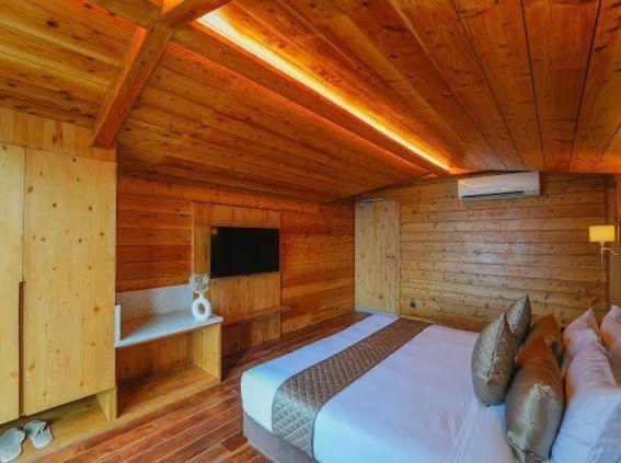 Anantam Resort & Spa Kasauli Exteriör bild