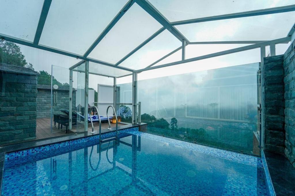 Anantam Resort & Spa Kasauli Exteriör bild