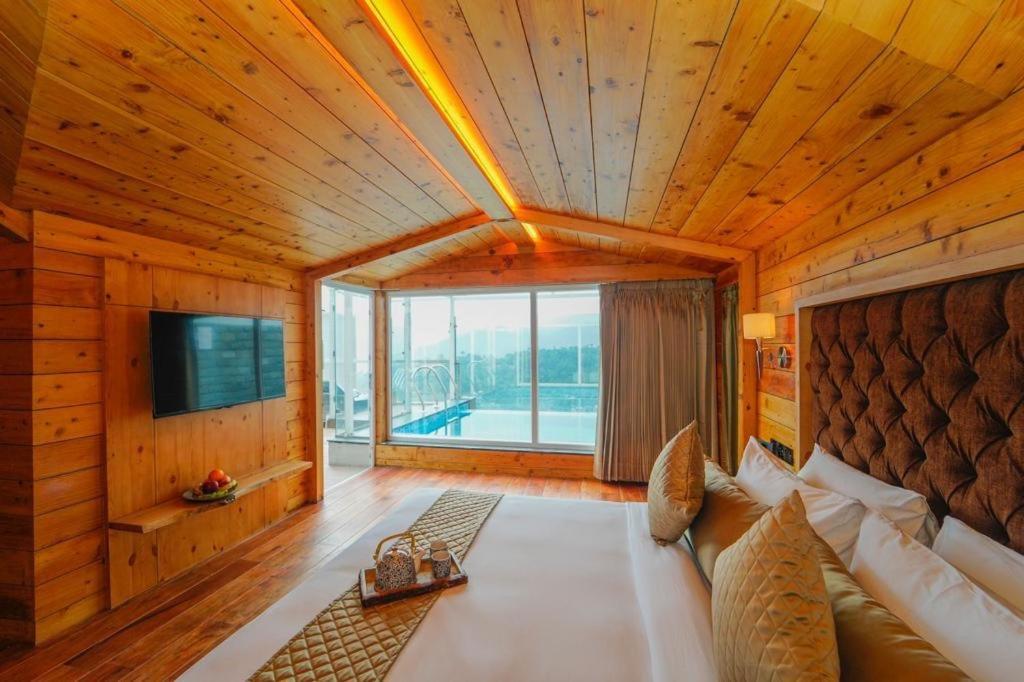 Anantam Resort & Spa Kasauli Exteriör bild